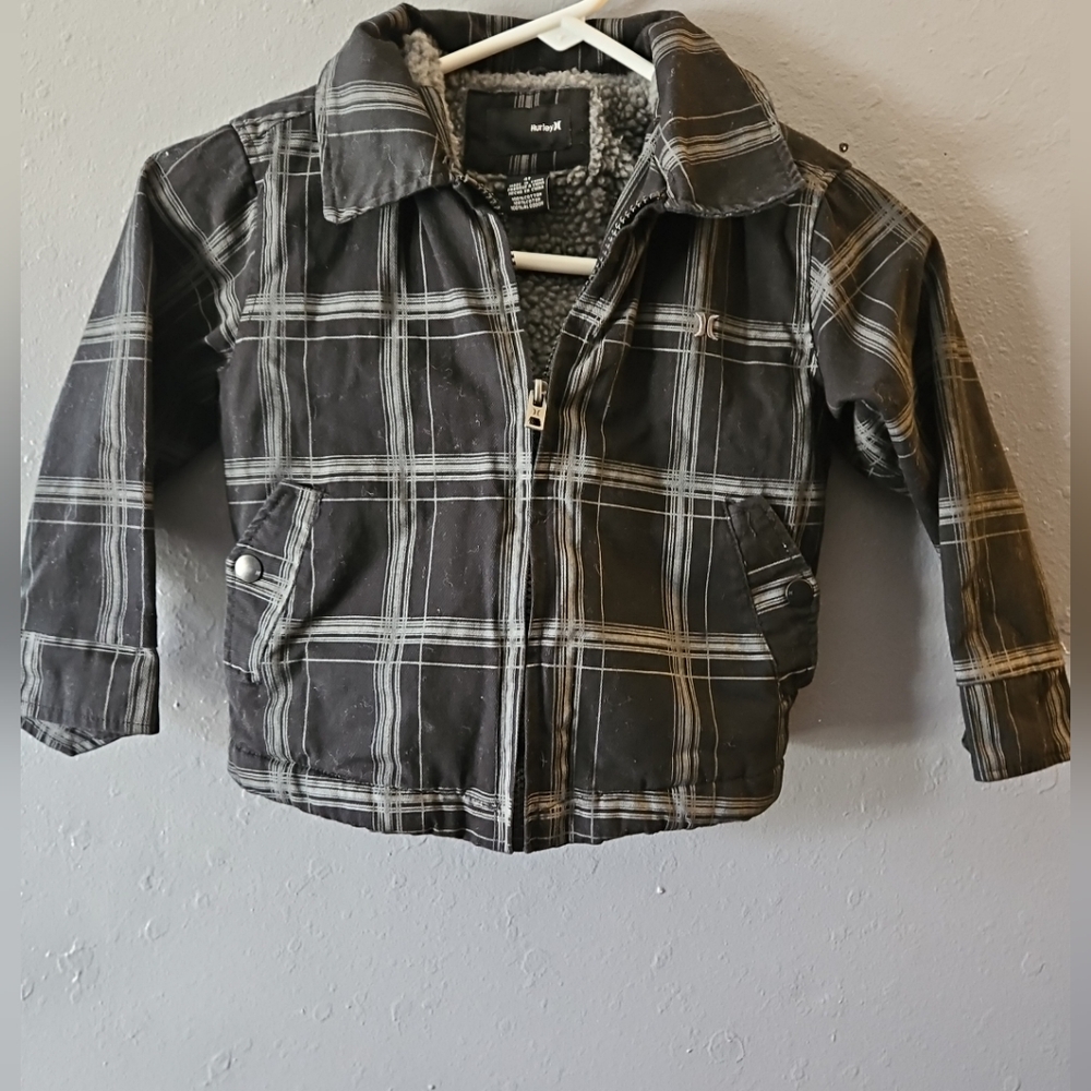 Hurley Toddler Coat‎  Black & Gray Plaid With gray Fleece inside size 4T warm